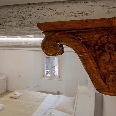 Casa Alice - Elegant In The Centre Of The Apartman