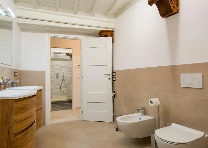 Apartman Casa Alice - Elegant In The Centre Of The *